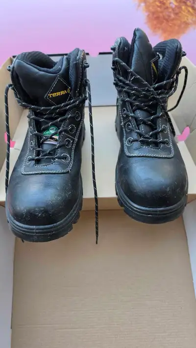 Terra Safety Boots Almost Unused, View more