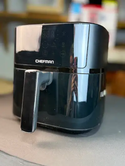 Chefman TurboFry Air Fryer 5.5L – Open Box, View more