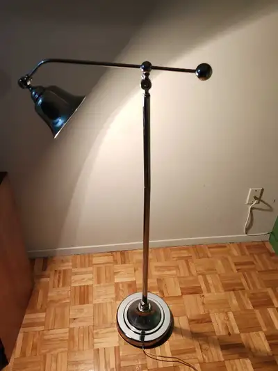 ​Vintage/Retro Chrome Adjustable Floor Lamp, View more