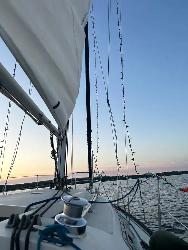 CS 27 “Windhawk” Sailboat in Sailboats in Hamilton - Image 10