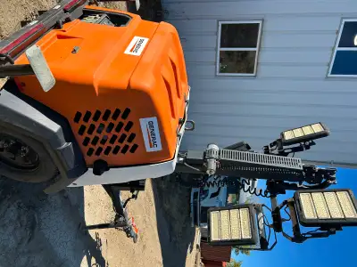 6 Kw Gererac Light tower 5 to choose from LED or Regular All under 8000 hrs Towable mobile generator...