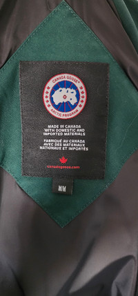Canada Goose Women's Size Medium Green Jacket 