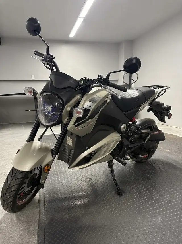 2024 Scootterre SCOOTER AR50 in Scooters & Pocket Bikes in Laval / North Shore - Image 2