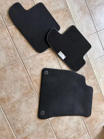 Selling original 2015 Audi S5 B8 carpet floor mats. Set includes 3 mats ( front passenger side missi...
