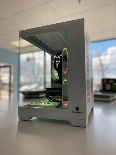 FIRM PRICE, NOT NEGOTIABLE ▶︎ Processor: AMD Ryzen 5 5500 3.6GHz 6-Core ▶︎Motherboard: MSI B450 ▶︎ M...