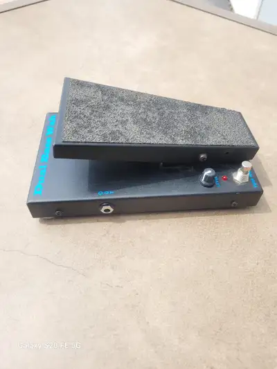 MORLEY DUAL BASS WAH TRADITIONAL CLASSIC WAH FUNK WAH SWITCH LEVEL KNOB **MADE FOR BASS BUT GREAT FO...