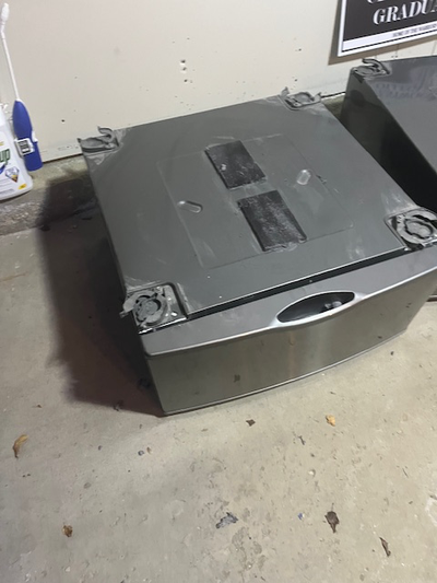 Samsung Washer and Dryer Pedastals, View more