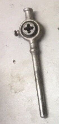 Hand Threader Diehead with handle in Hand Tools in Vernon