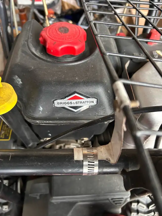 souffleuse à neige Craftsman Snowblower in Snowblowers in City of Montréal - Image 7