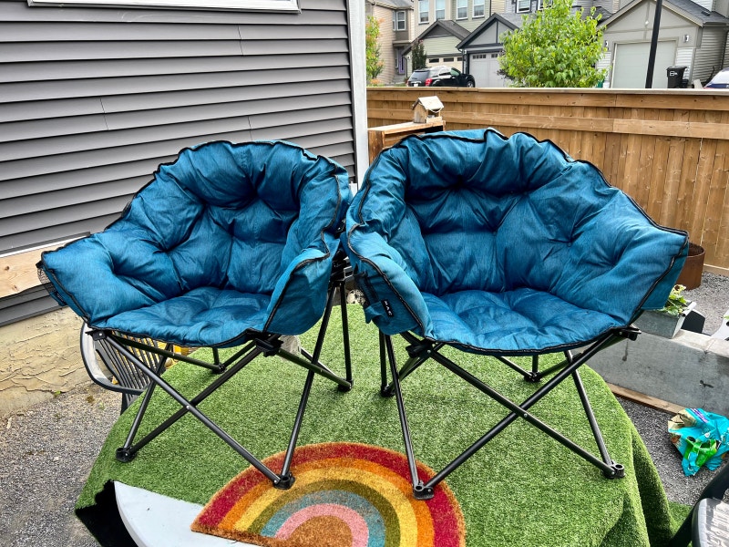 150 OBO 2 Folding Camping Lawn Chairs with Bags (Pair) Patio