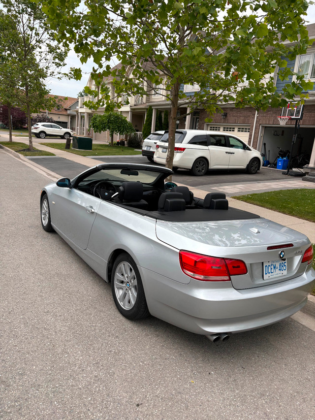 BMW 328i 2008 convertible in Cars & Trucks in St. Catharines - Image 4