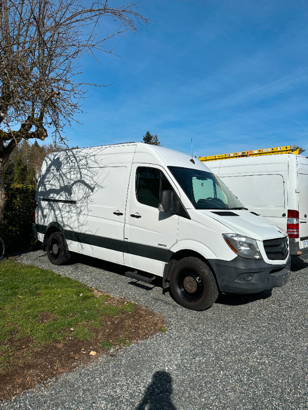 2014 Mercedes Sprinter 4 cyl in Cars & Trucks in Nanaimo