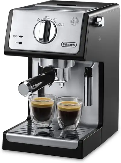 De'Longhi 15-Bar Pump Espresso Machine with Milk Frother in good condition Glasses not included Pick...