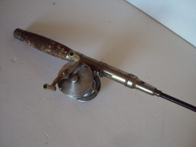 OLD FISHING ROD AND REEL-SHAKESPEAR TRUE BLUE - 1956