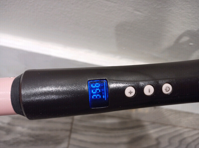 Like New Remington ½”-1” Pearl Ceramic Conical Curling Wand in Health & Special Needs in Oakville / Halton Region - Image 2