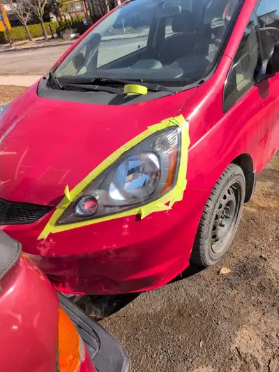 2013 Honda fit with just under 200000K. Fresh front brakes, rear (drums, shoes, wheel cylinders). Ro...