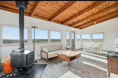 Cabin on LVL beams. Sitting on blocks, easy to load and move. Bought from previous owners and moved...