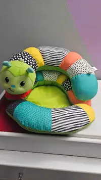 Caterpillar baby support pillow
