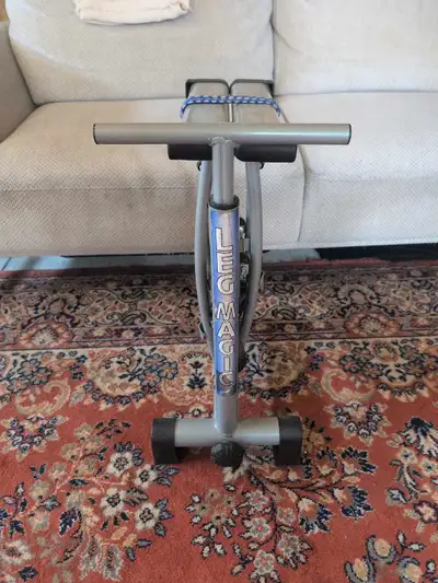 Selling a used Leg Magic in working condition. Folds to a compact size when not in use.