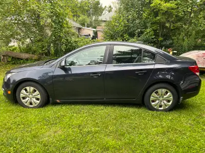 2016 Chevy Cruze Auto, A/C very clean, runs well, needs a tire pressure sensor and a brake job. 1532...