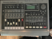 ROLAND VS 840EX