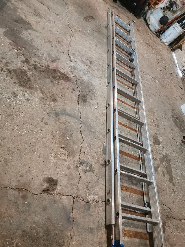 20ft Extension ladder Ladders & Scaffolding Winnipeg Kijiji