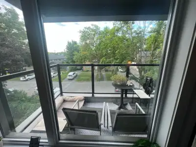 2 bedroom plus den