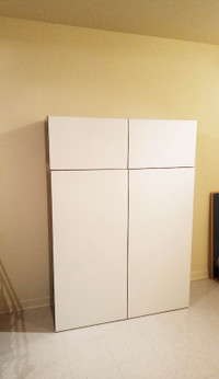Ikea besta storage cabinet / meuble de rangement / bibliotheque