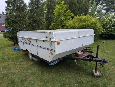 Selling a 2007 Forest River Flagstaff, pop up camper for a family member. Don't know much about it,...
