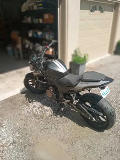 2016 Honda CB500F in very good condition. 16600 km odometer Contact royspainting@hotmail.com 905-520...