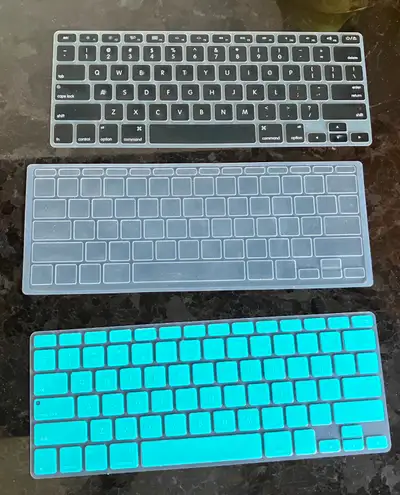 APPLE MacBook Air 13 in. or Pro 15 in. keyboard skins, View more
