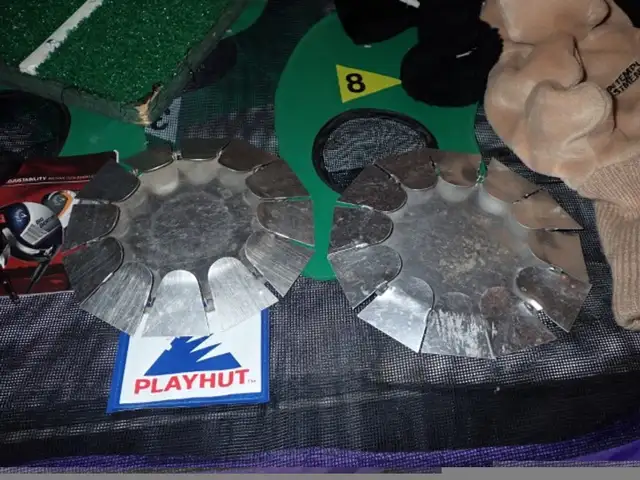 GOLF TRAINING AIDS - DVDS / BALL RETURN DEVICE / PUTTING CUPS in Golf in Mississauga / Peel Region - Image 6