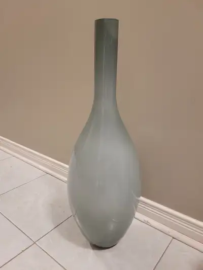 BEAUTIFUL VASE TALL 26" $15, View more