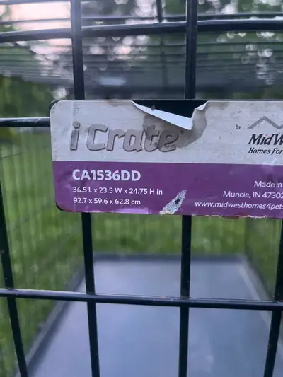I have 2 dog/cat cages for sale one is a xl and the smaller one has the measurements in the photos $...
