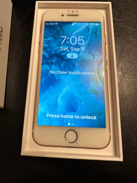iPhone 7 32gb rose  gold unlocked 
