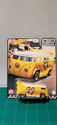 Hot Wheels Boulevard Volkswagen Drag Bus Yellow Moon Eyes