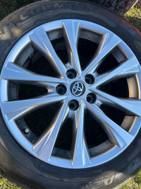 Toyota RAV4 rims with tires 