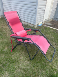 Zero gravity lawn chair