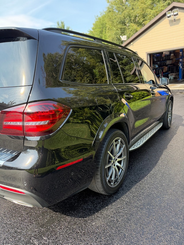 Mercedes-Benz GLS450 — photo 4
