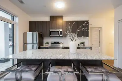 ️ Luxury 2 Bed + 2 Bath Condo for Sale Welcome to this stunning upgraded condo offering approximatel...