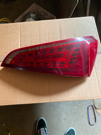Audi Q5 taillight right side 2011