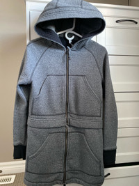 Lululemon hoodie jacket size 6