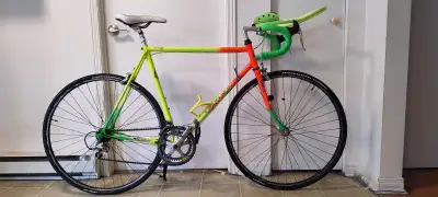 Velo de Course, View more