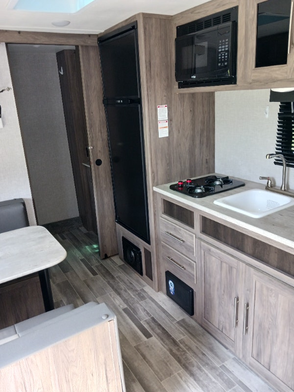 NEW CAMPER ONLY USED ONCE!! Travel Trailers & Campers City of Halifax Kijiji