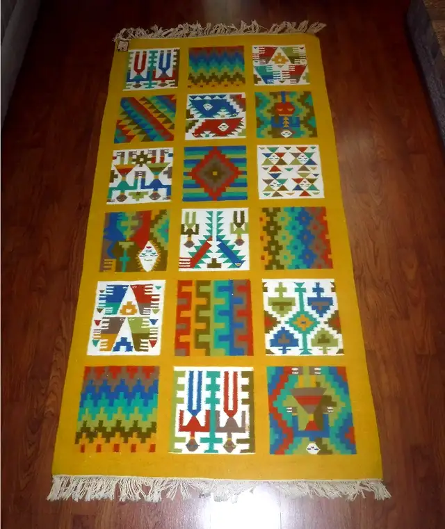 Authentic Tunisian Hand Made Berber Wool Rug (78" x 39") in Rugs, Carpets & Runners in Ottawa - Image 3