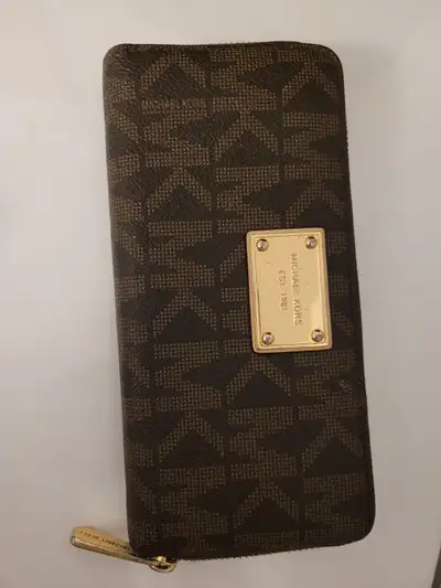 Michael Kors wallet. Authentic. In very good condition., View more