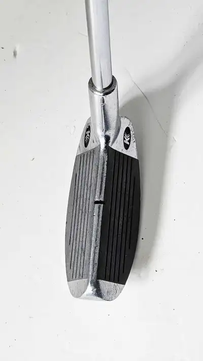 Knight Approach 2-Way Chipper Golf Club, View more