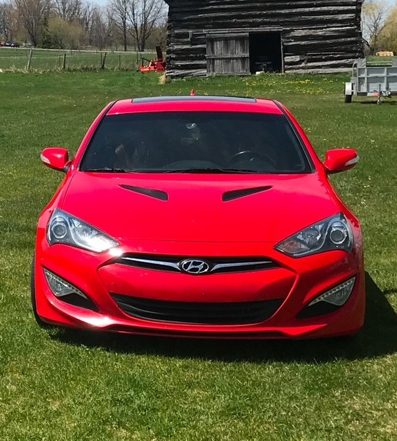 NEVER WINTER DRIVEN Low Miles 350HP 8 Speed Genesis Coupe 2013 in Cars & Trucks in Ottawa - Image 4