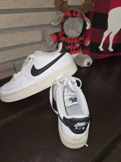 Nike Air Force 1, View more