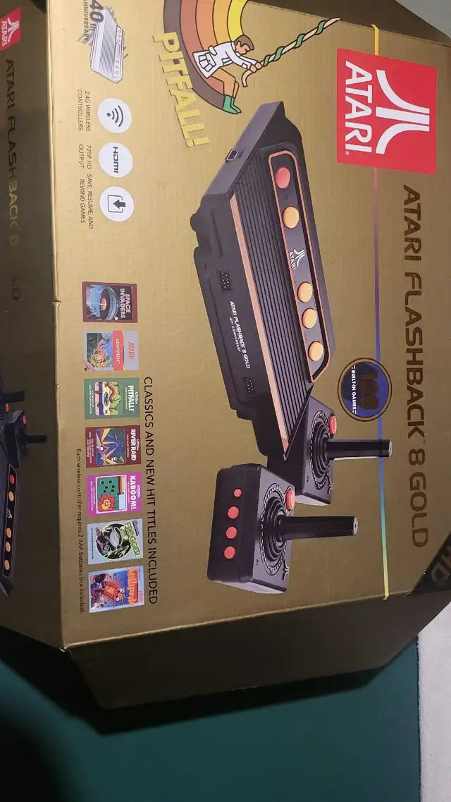Atari Flashback 8 Gold in General Electronics in Hamilton - Image 2